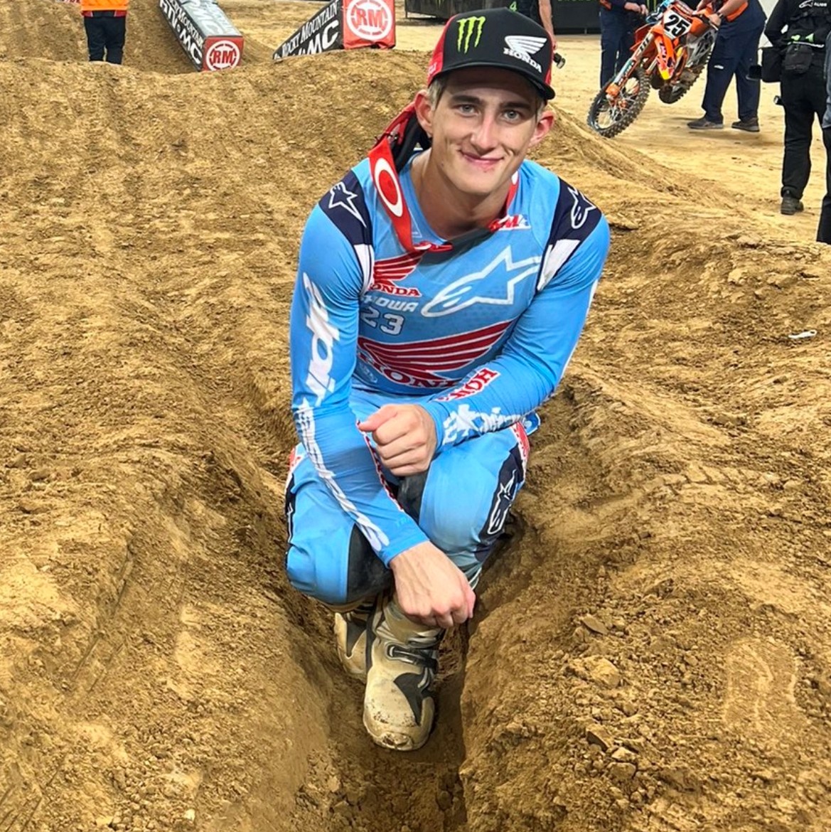 St Louis track ruts